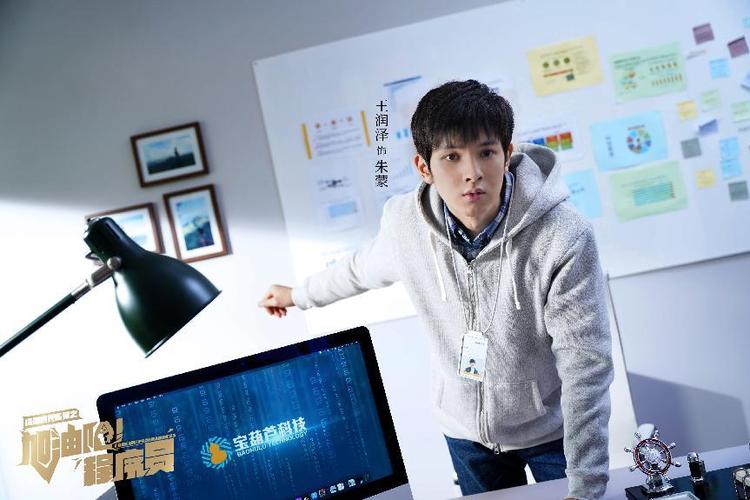 Nhà cái cá cược cá độ uy tín Nổ hũ, Bắn Cá và Game Bài Cwin.com-iX3-duoi-xe